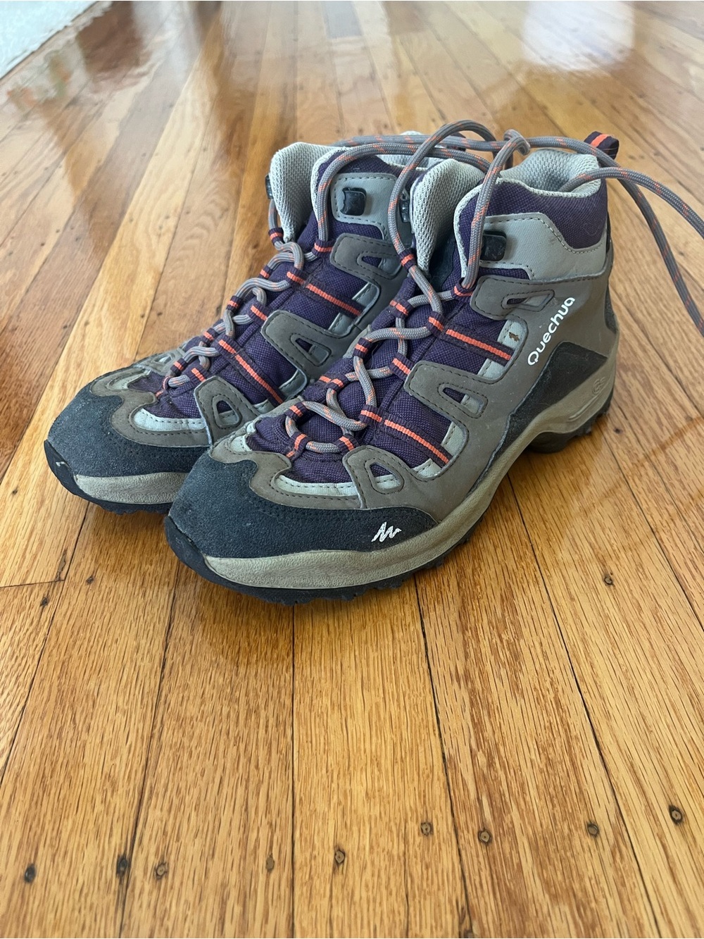 Quechua waterproof lace-Up Women's Hiking Boots